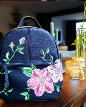 Rugzakje met bloemen